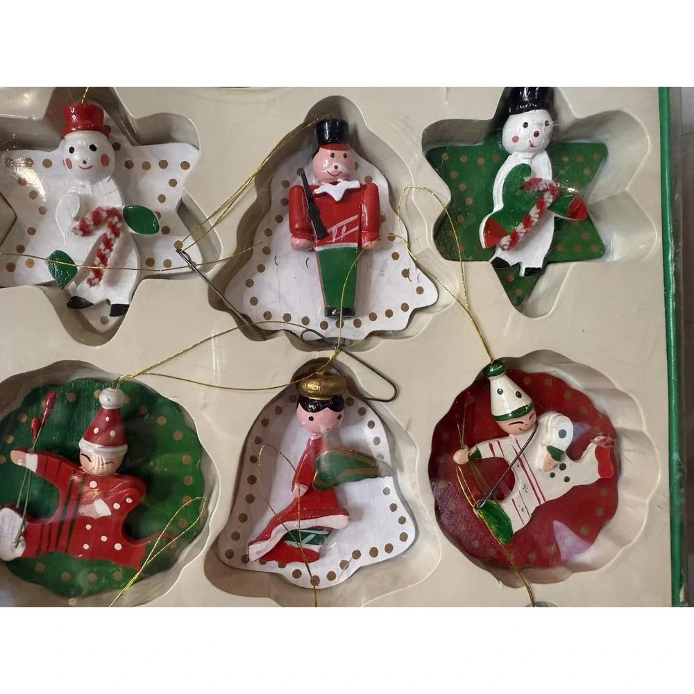 Vintage Christmas 12 Wooden Ornaments Hand Made Hand Painted 3-4